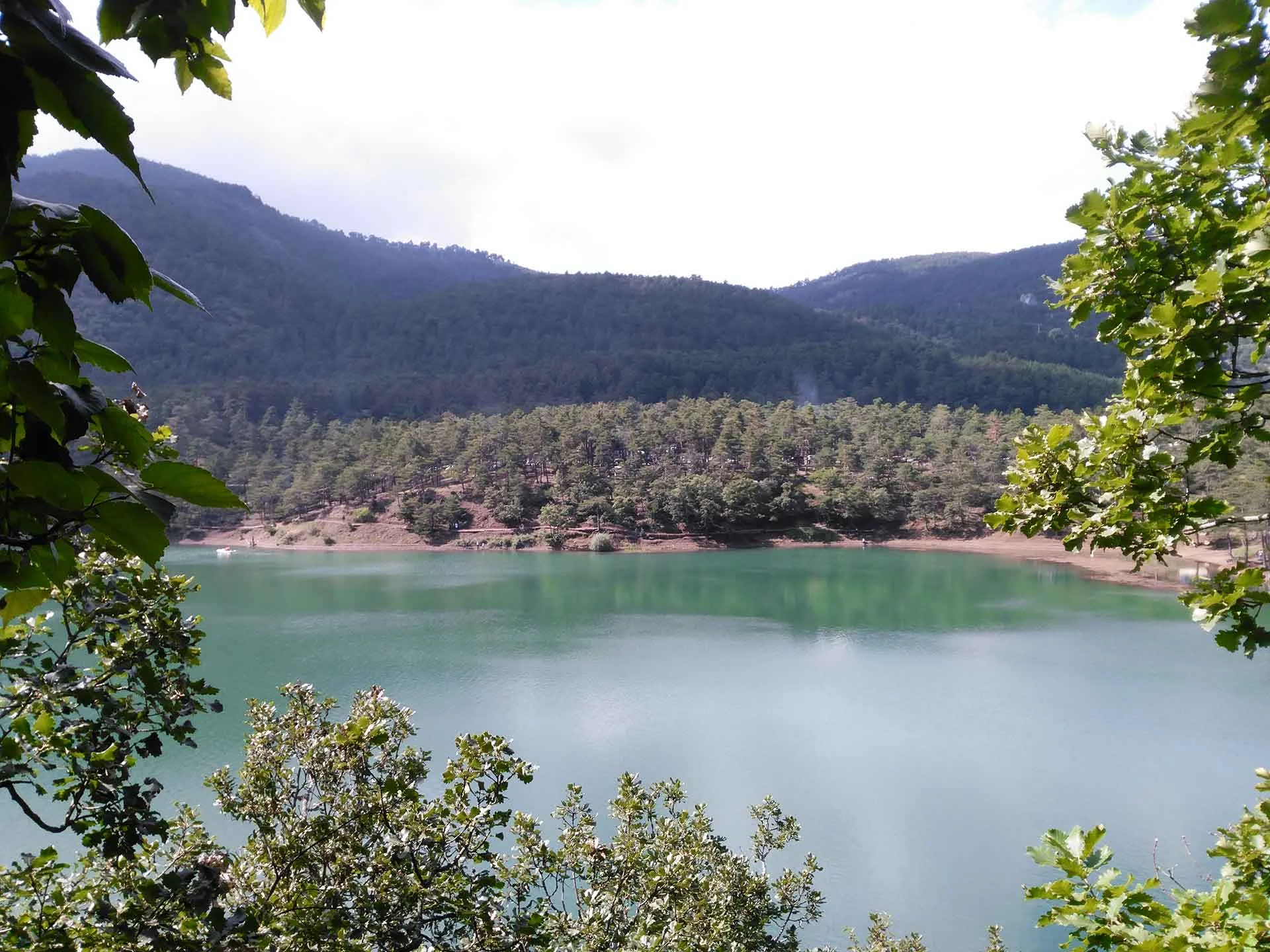 boraboy gölünde kamp